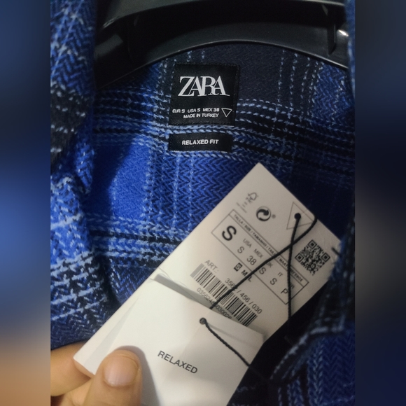 Zara shirt - Picture 3 of 4